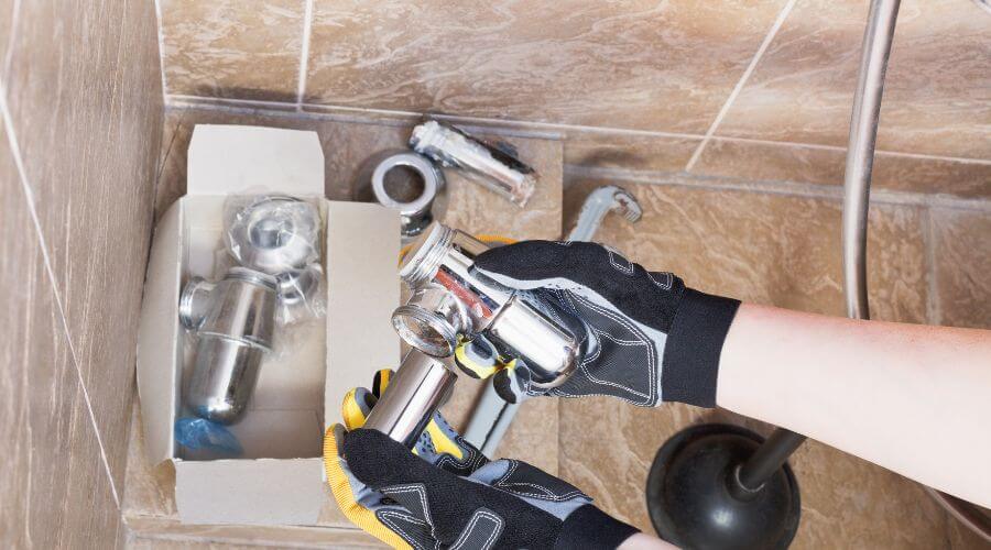 Expert Emergency Roof Repairs services in Shirley, IL